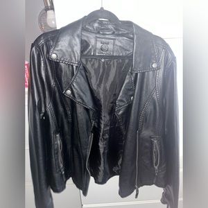 Max Studio black leather jacket